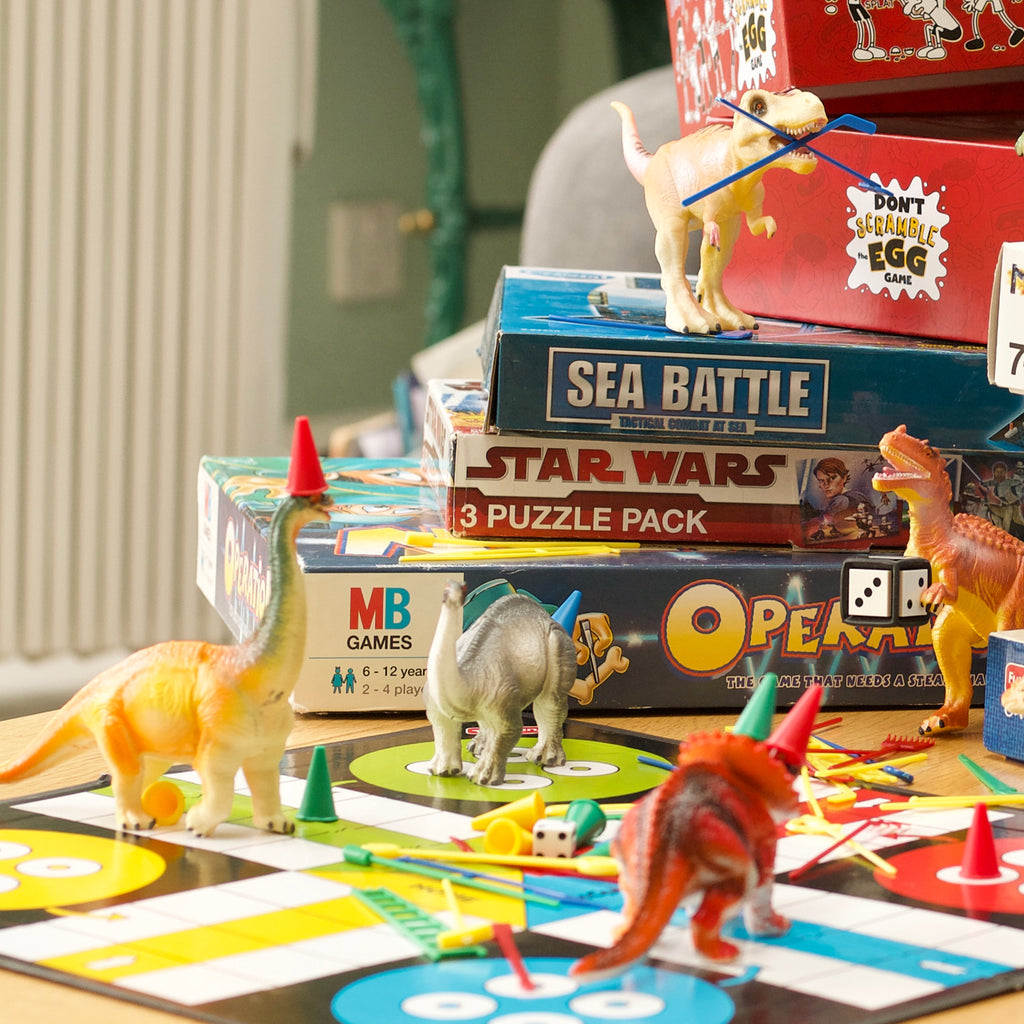 How can I get my child to play independently?